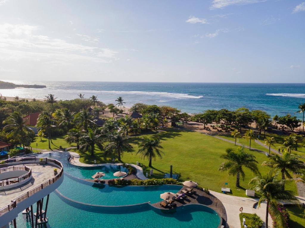 Bali Bliss: 3 Gorgeous Nusa Dua Stays for Your Feed