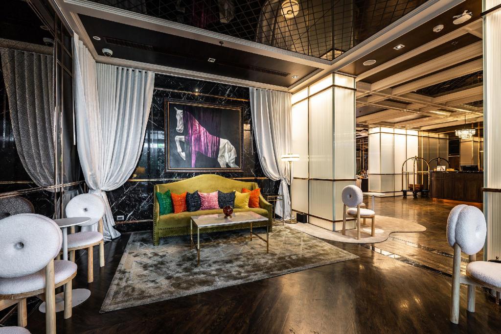 5 Luxe Bangkok Stays for Your Next Insta-Worthy Escape